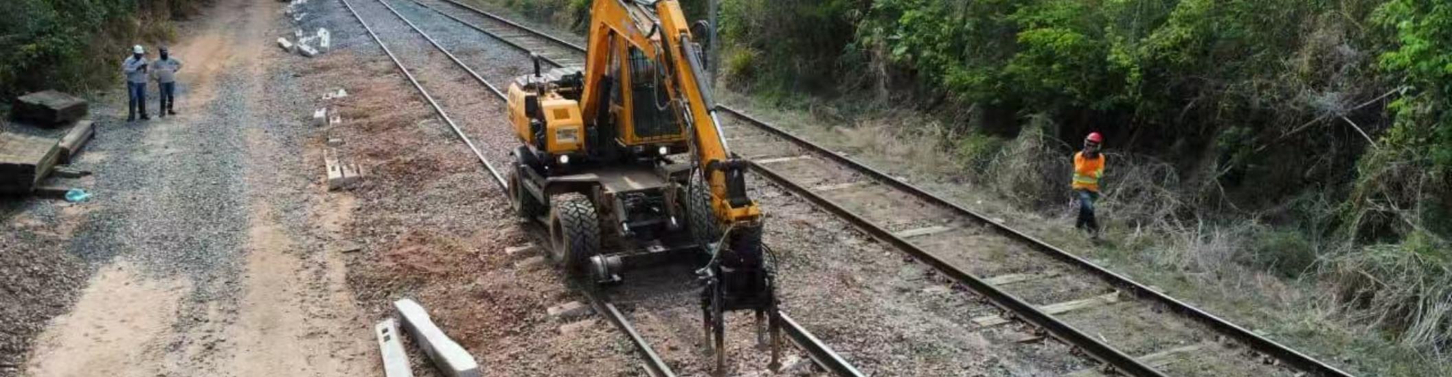 Регулятор железнодорожного балласта